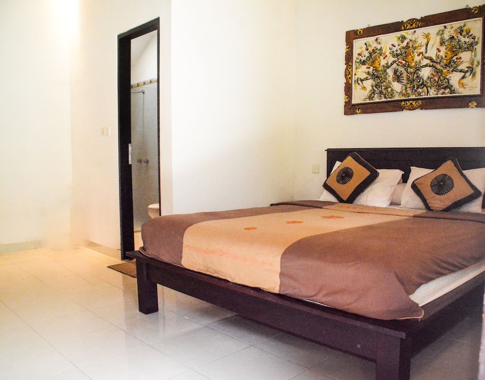 Tanjung Lima Hotel Legian