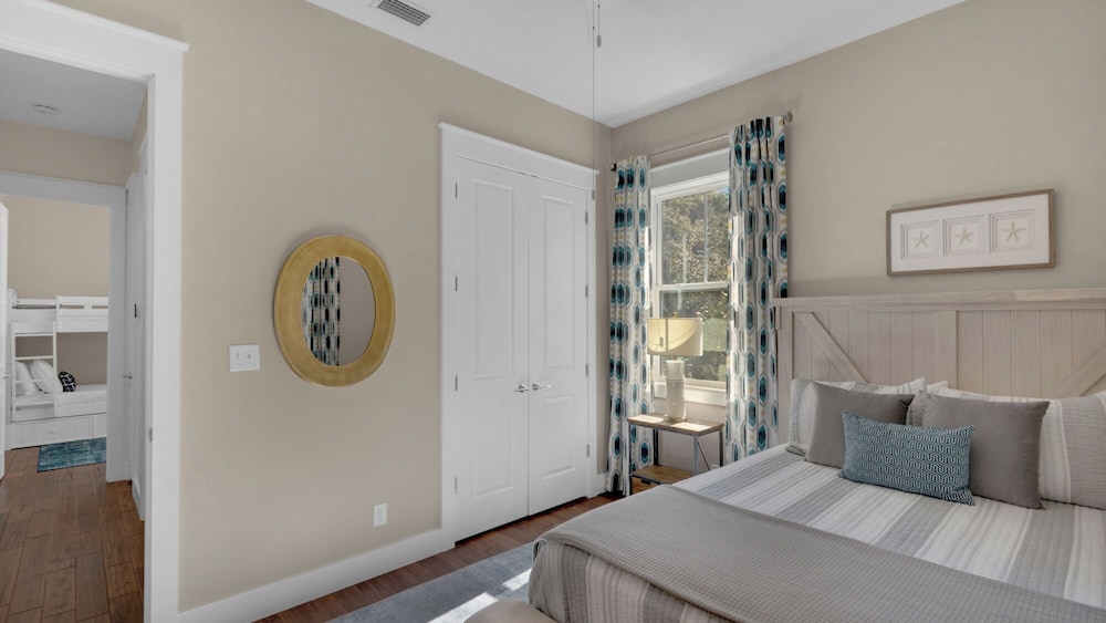 Modern Beach Home in Seagrove - Across From Eastern Lake view 2