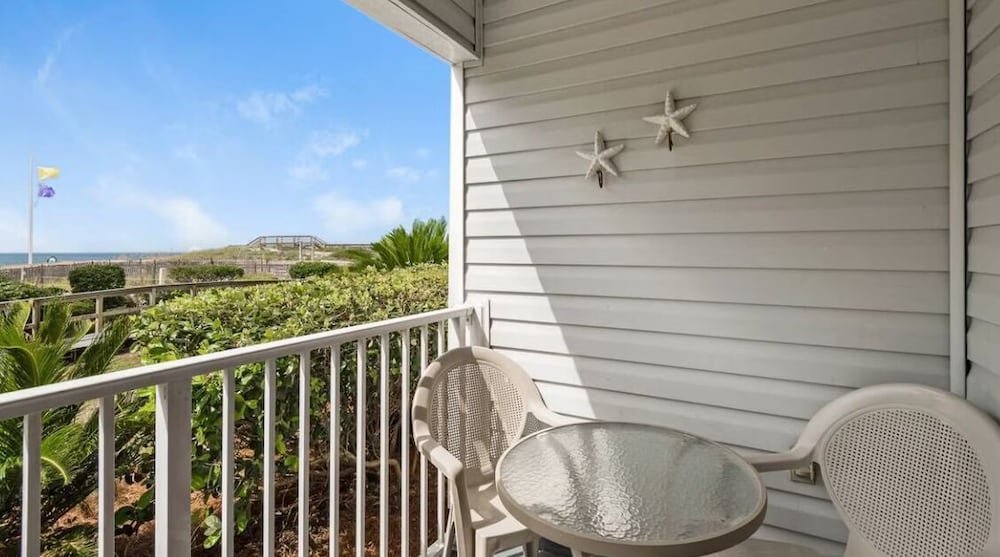 Beachside Villas 613