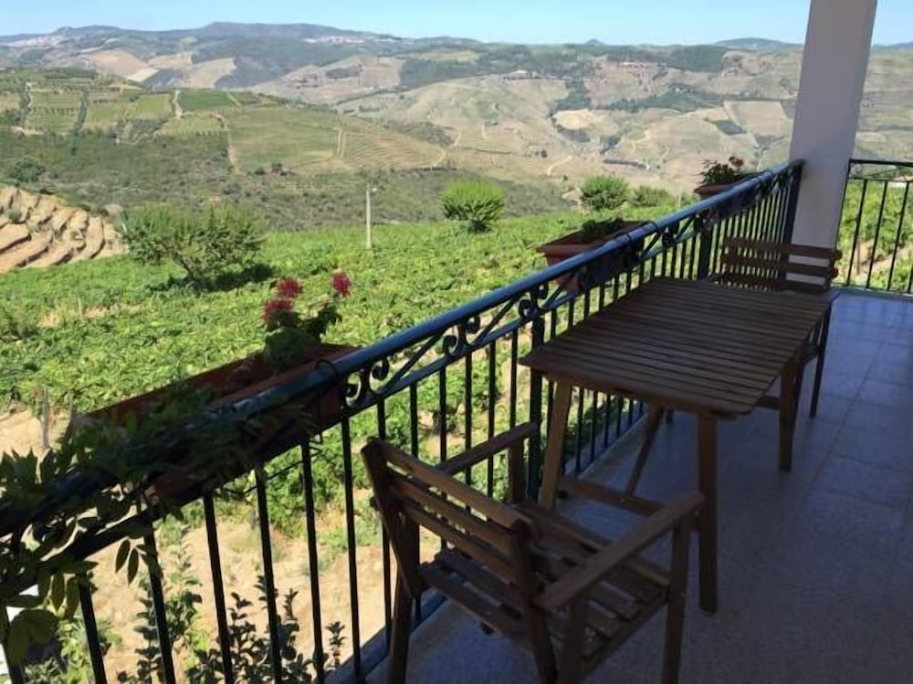 Quinta dos Espinheiros — photo 4
