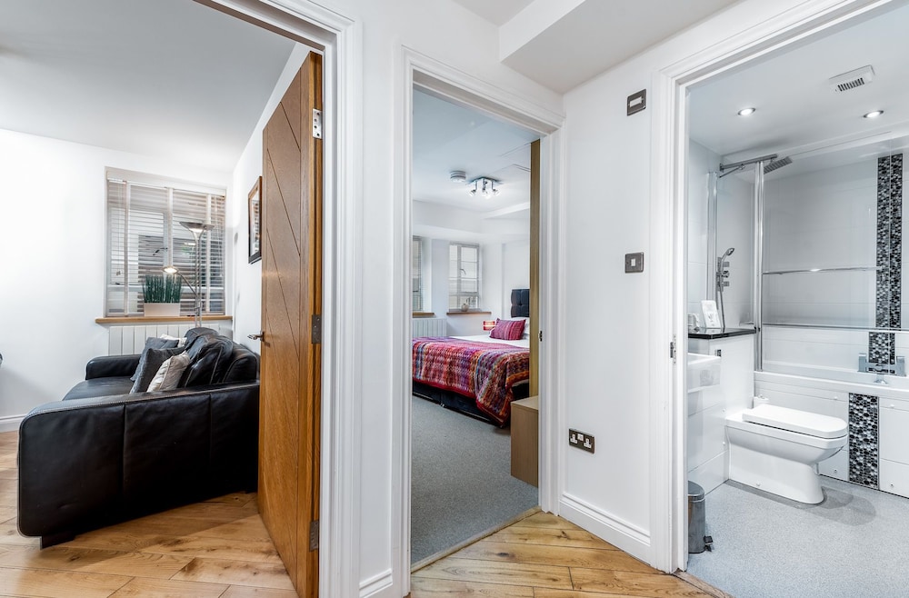 Nell Gwynn House Apartments