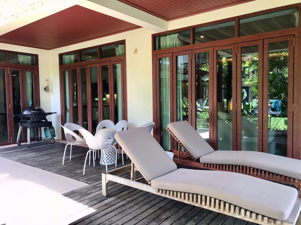 Amatapura Beach Villa 10