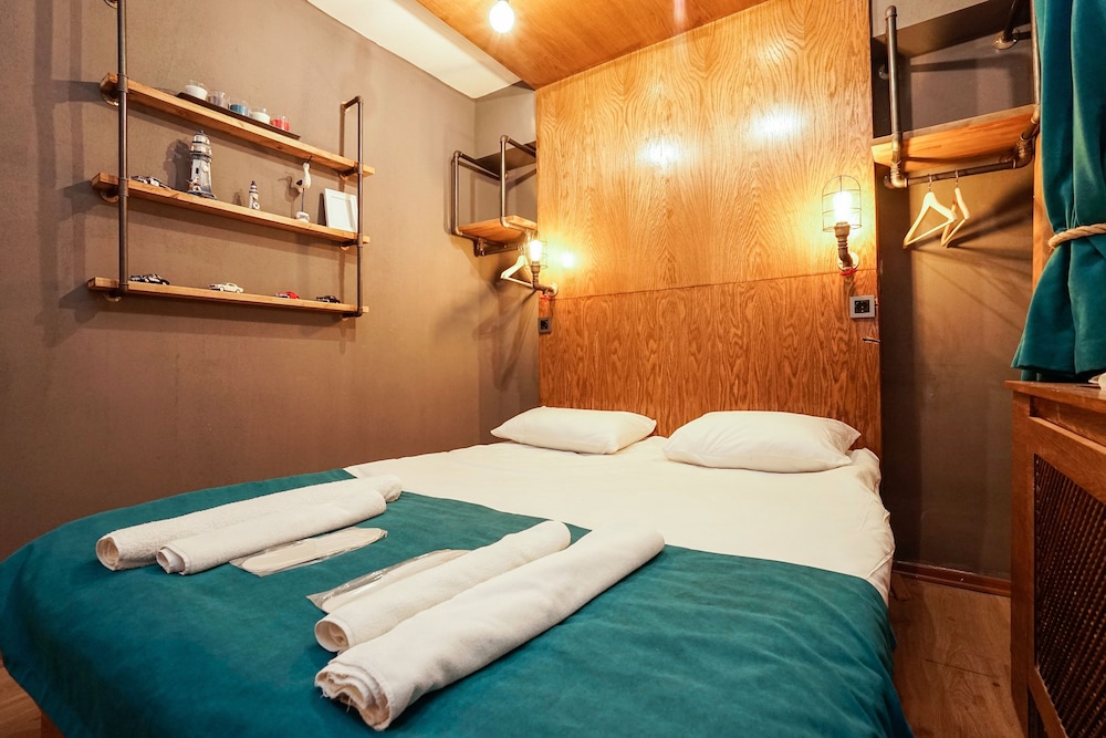 Cube Suitler - Image 26