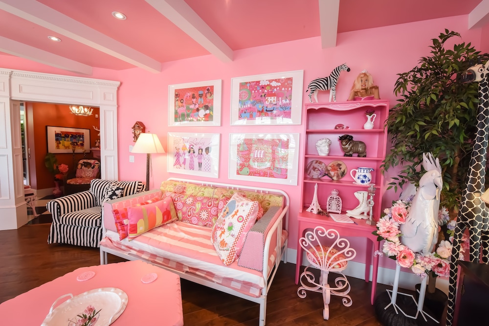 Deerfield House