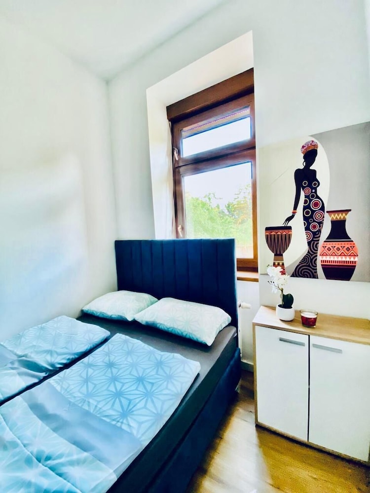 Ideal 3BR for 6 15 Min to Stammersdorf