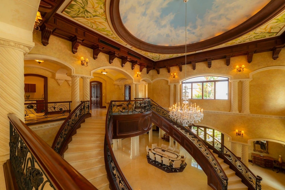 - Casa Garmus - 10 bdr Ocean View