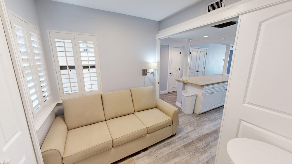 Inlet Reef 513 2 Bedroom Condo