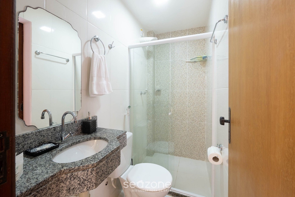 Apt w/ Balcony & BBQ 400m From sea Rbr0003