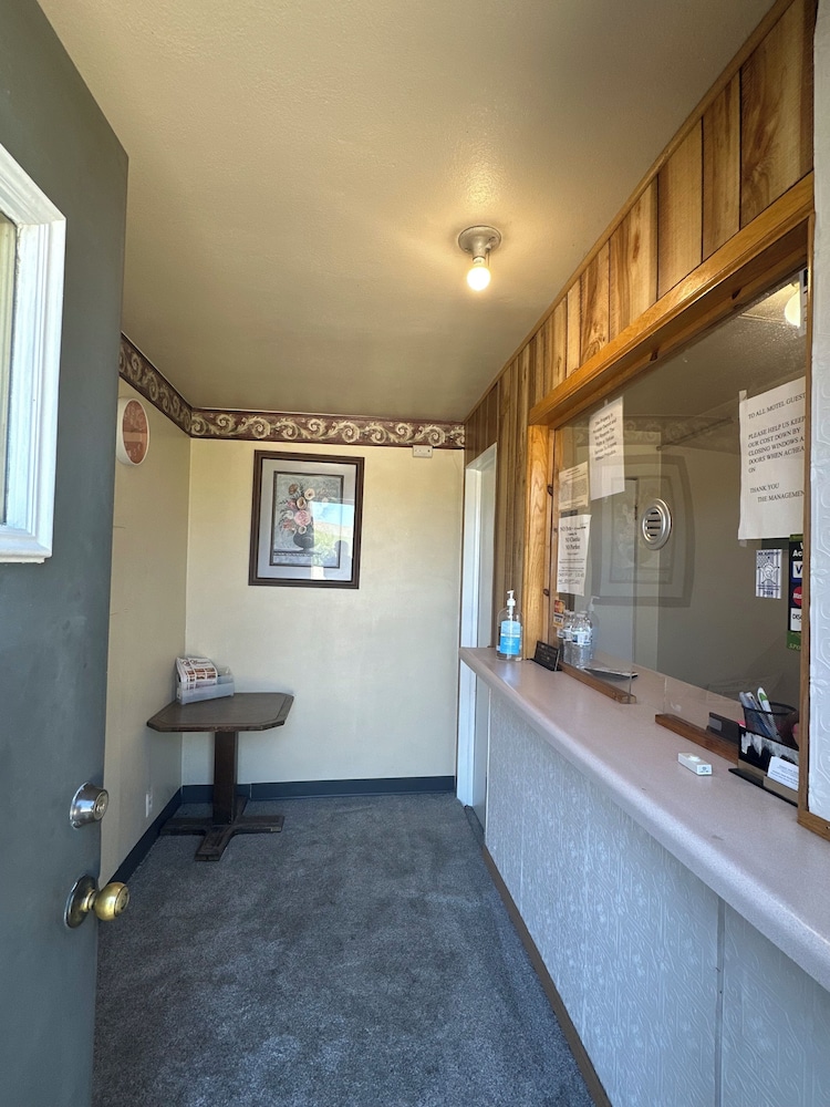 Oasis Inn Kenosha