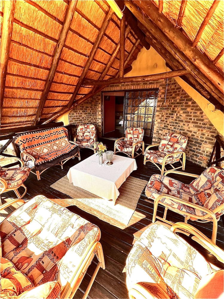 Manzini Swazi King Chalets