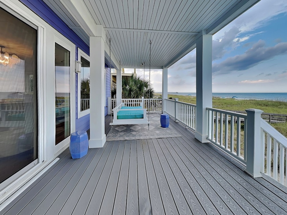 Southern Comfort by Carolina Retreats