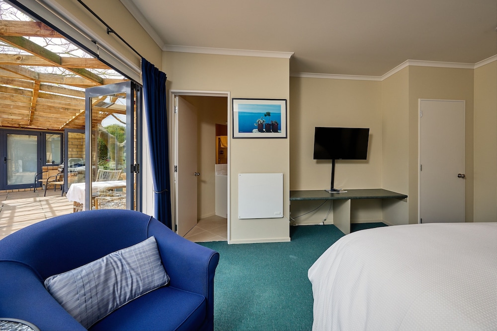 Awatea Country B&B