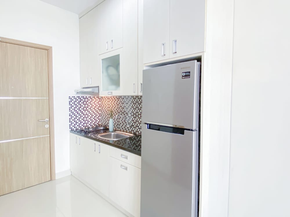 Urban Modern Studio Apartment Oasis Cikarang