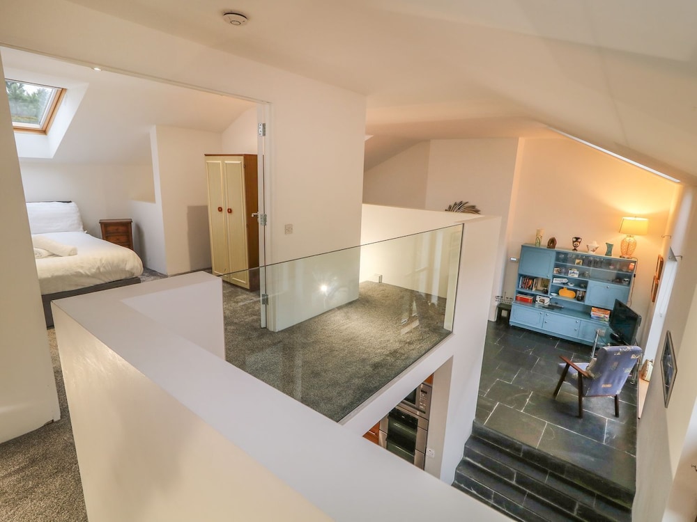 Lough Meela Lodge