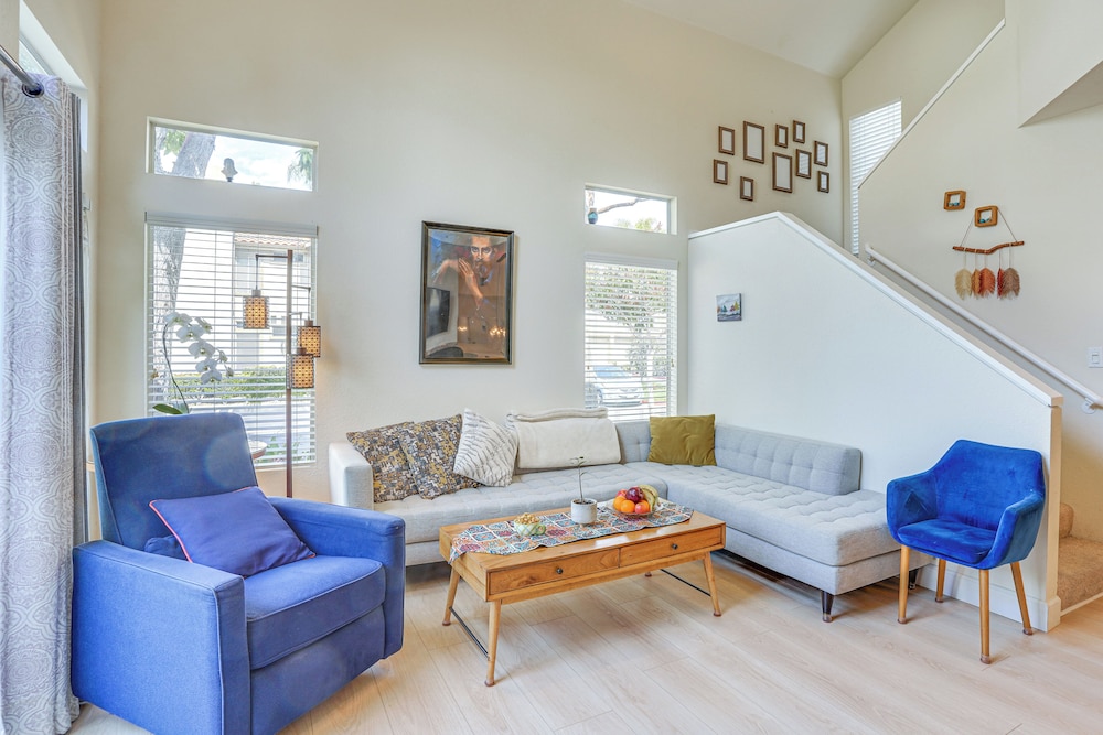 Spa Access & Private Patio: Laguna Niguel Townhome