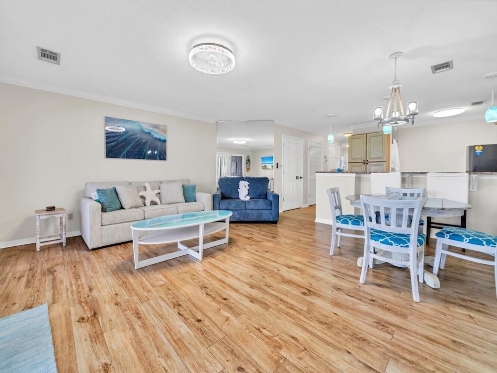 Seascape Lakefront Villas 189- Don't Worry, Beach Happy view 4