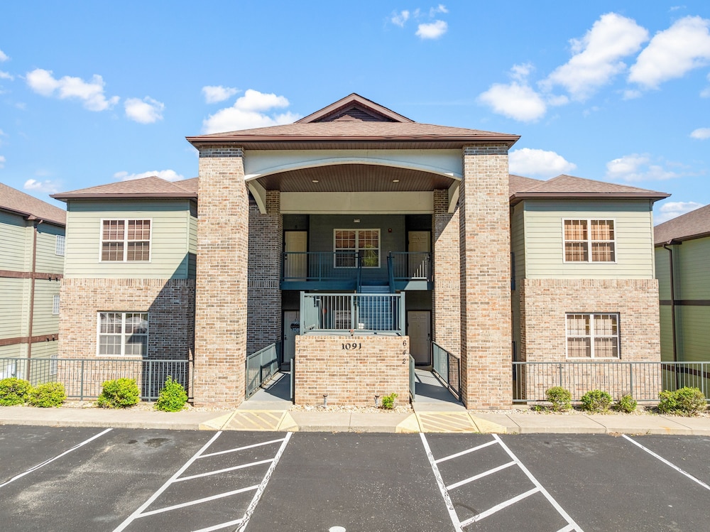 Fairway To Heaven 3 Bedroom Condo by RedAwning
