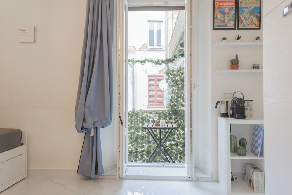 Luce Apartment by Rent all Como