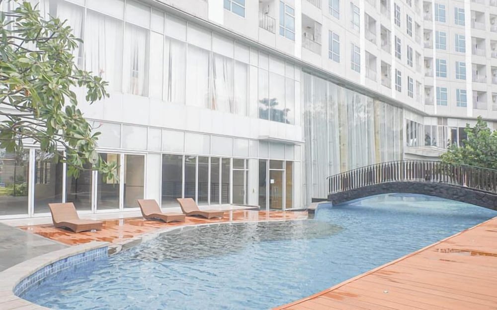 Strategic 2Br With City View At Grand Sungkono Lagoon Apartment