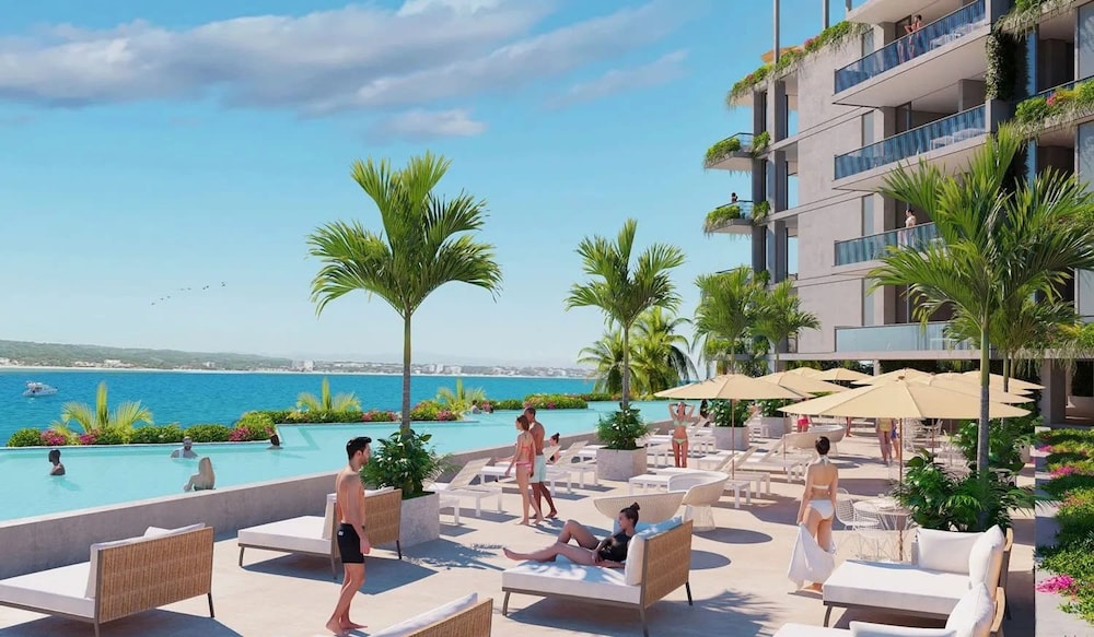 Modern Luxury W Resort Amenities Sleeps 16