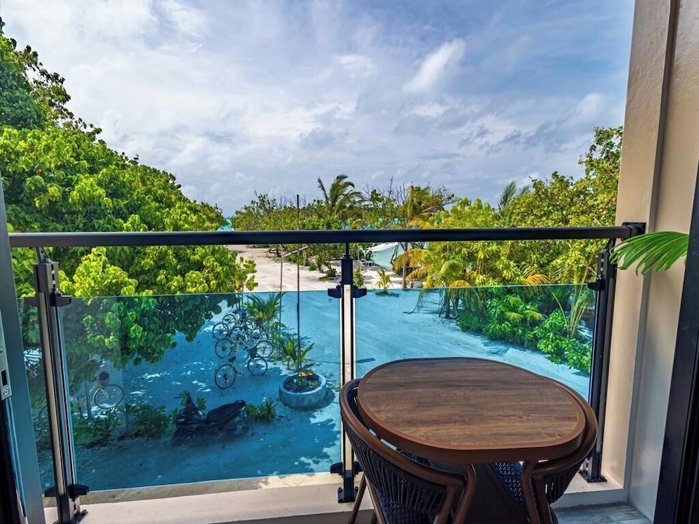 Bibee Maldives