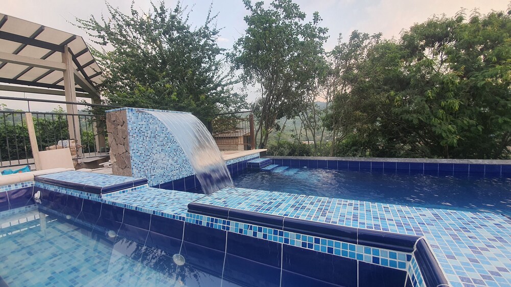 Glamping romantico en Vista Hermosa