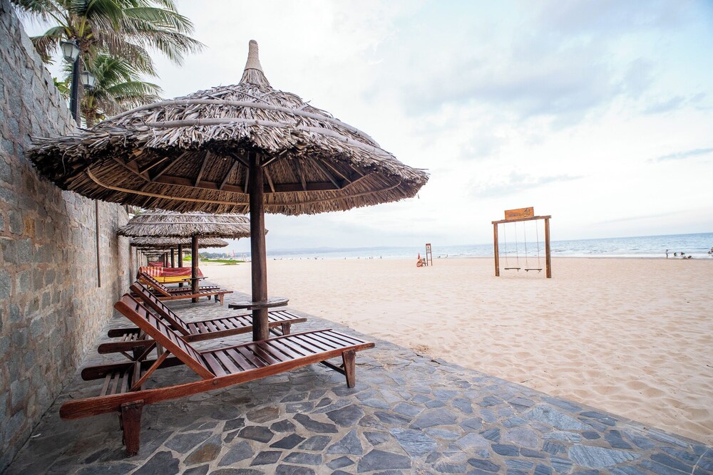 Allezboo Beach Resort & Spa
