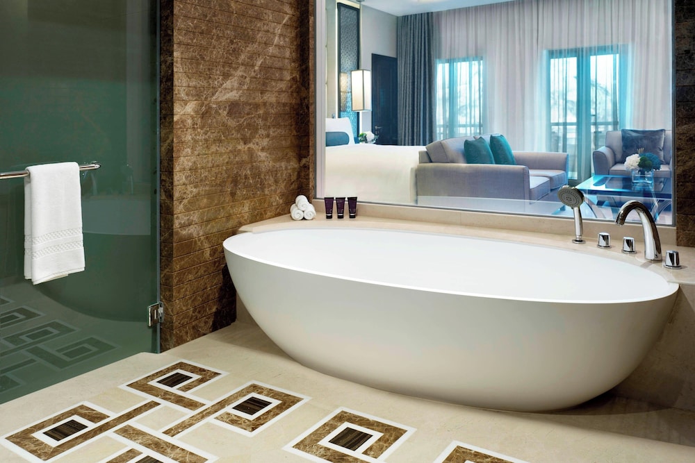 Al Bustan Palace, a Ritz-Carlton Hotel 36