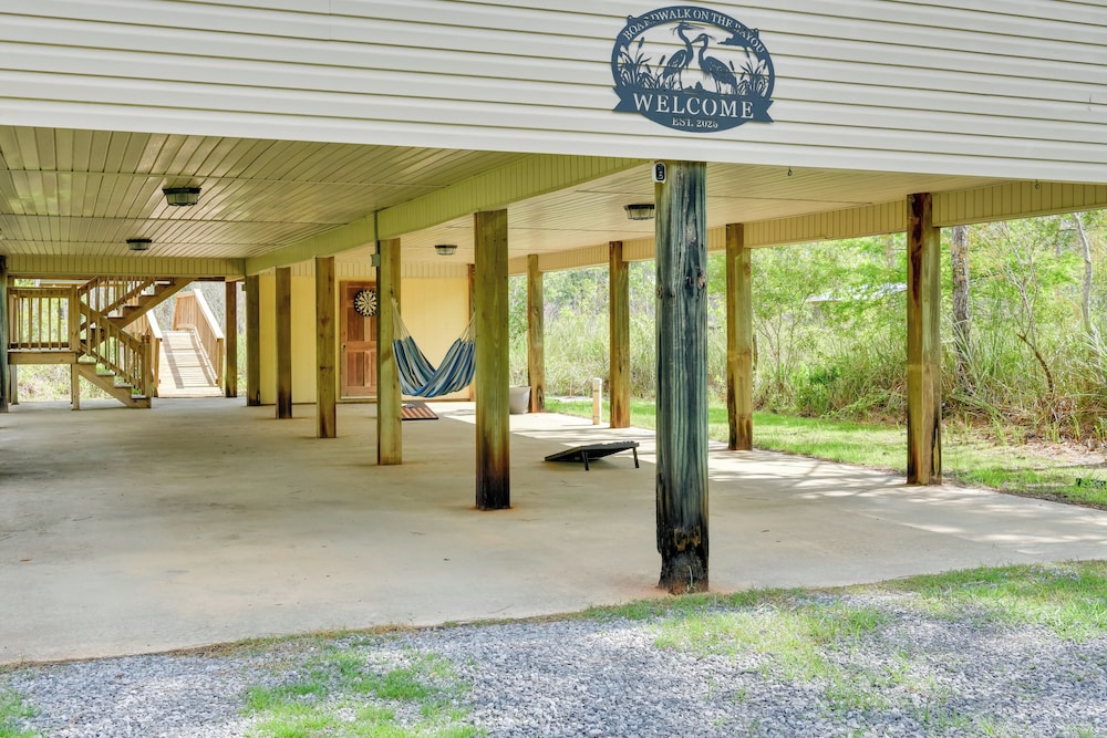 Canal-front Abode w/ Private Dock in Bay St Louis