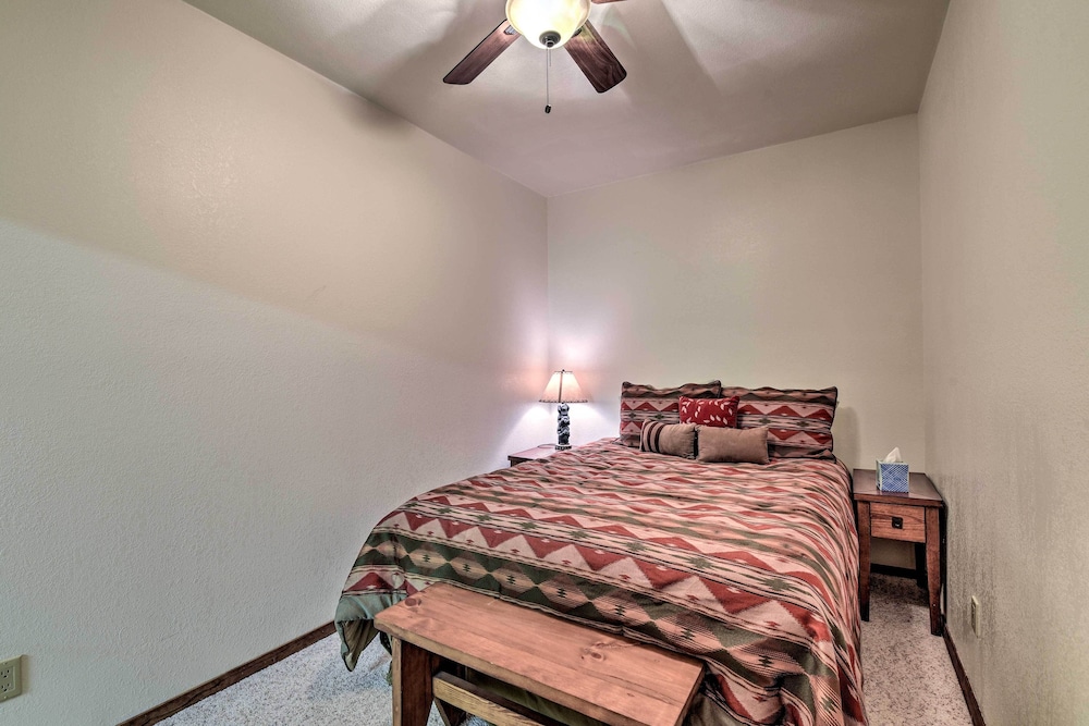 Falcon Rest: A Deluxe Angel Fire Mountain Retreat!