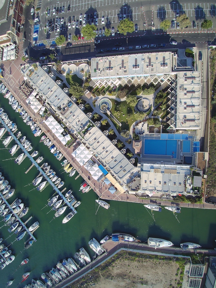 Israel Marina Village rent apartment