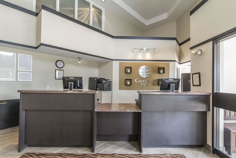 Huntsville Vacations - Comfort Inn - Property Image 3