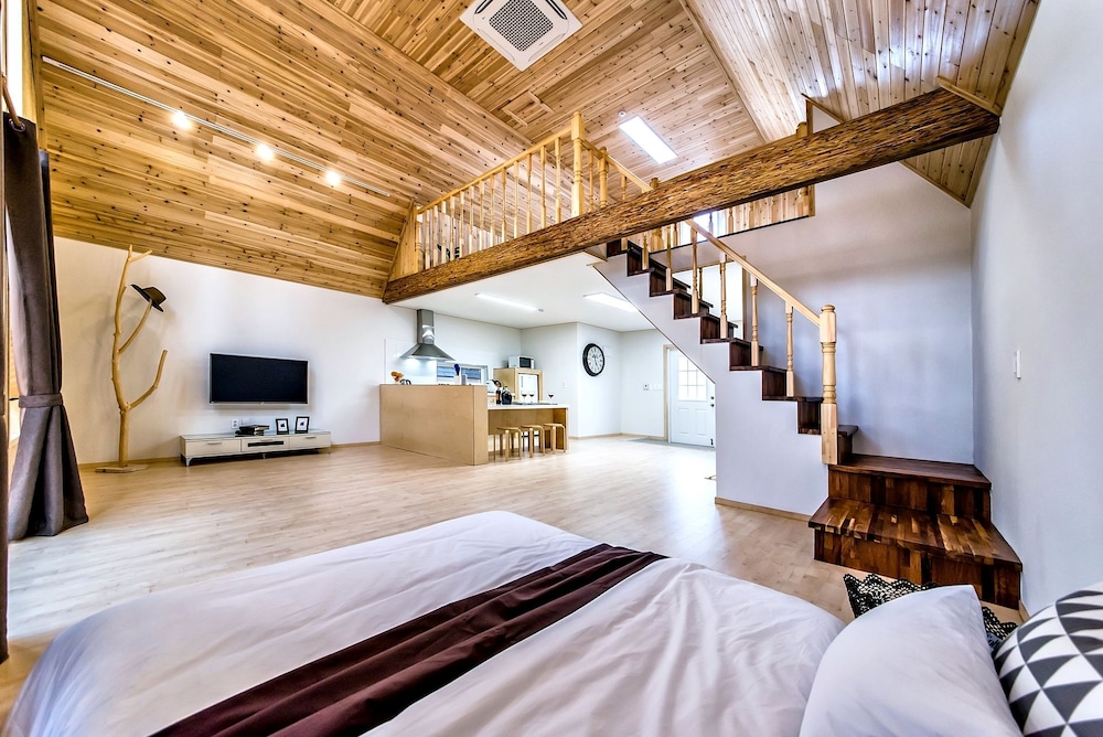Browncabin Pension