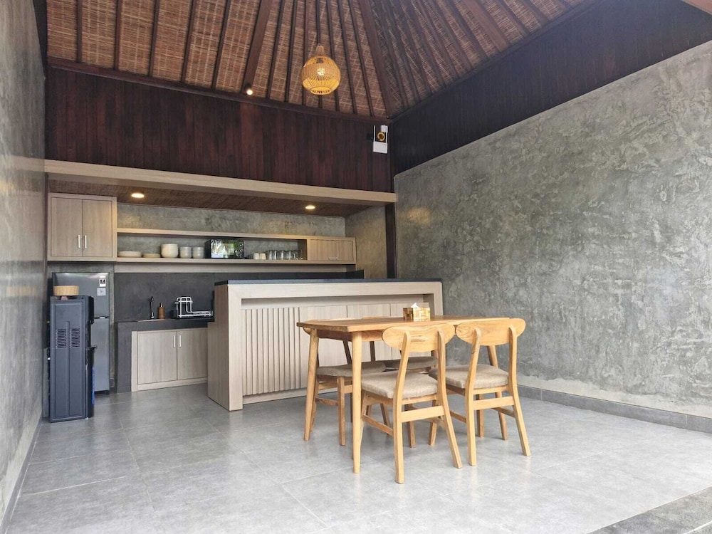 Jero Kelodan Villa