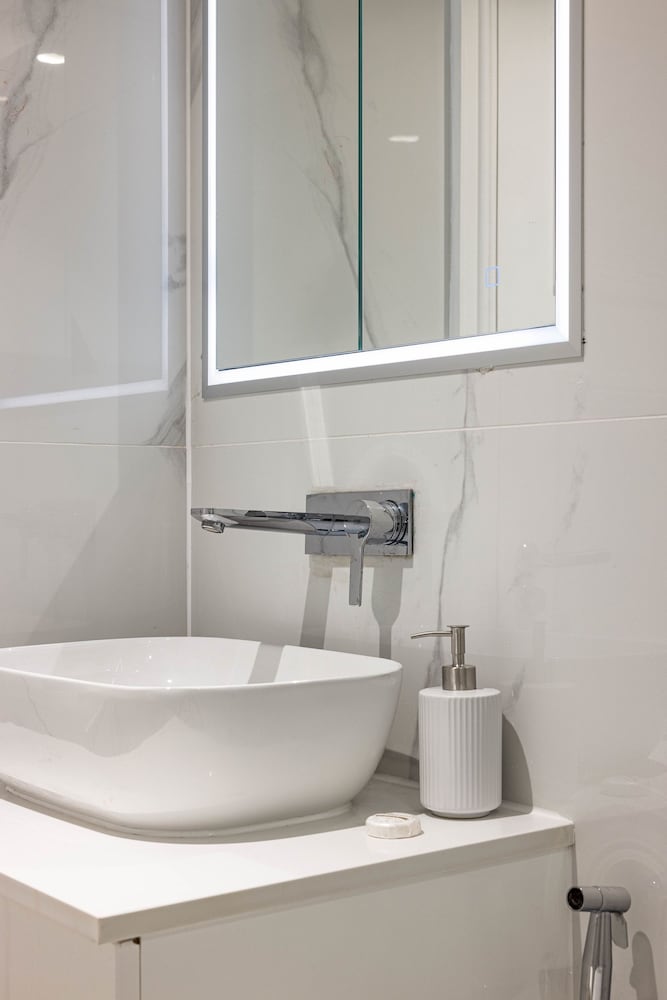 3-bdr Stunning LUX Villa Parking Central London