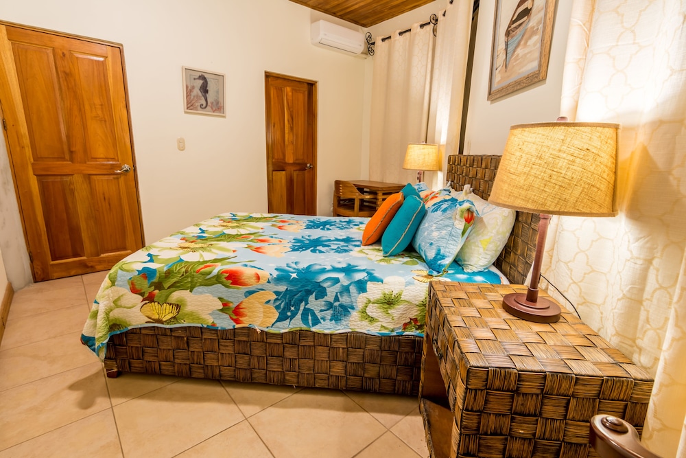 Hermosa Heights Villa 24 view 4