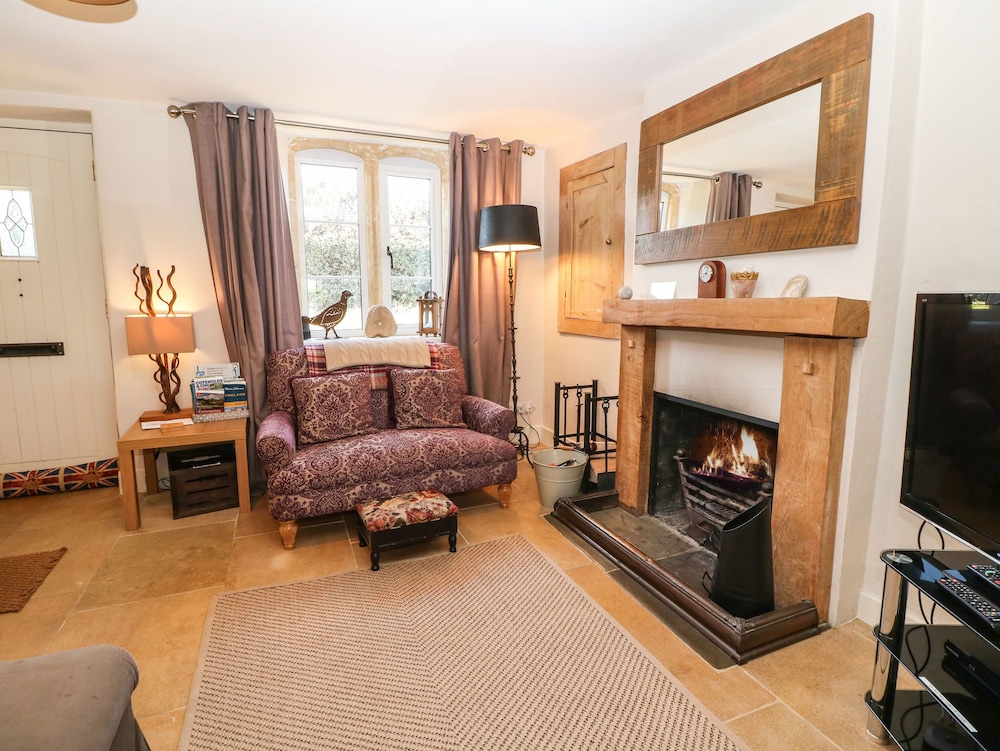 Green Pump Cottage