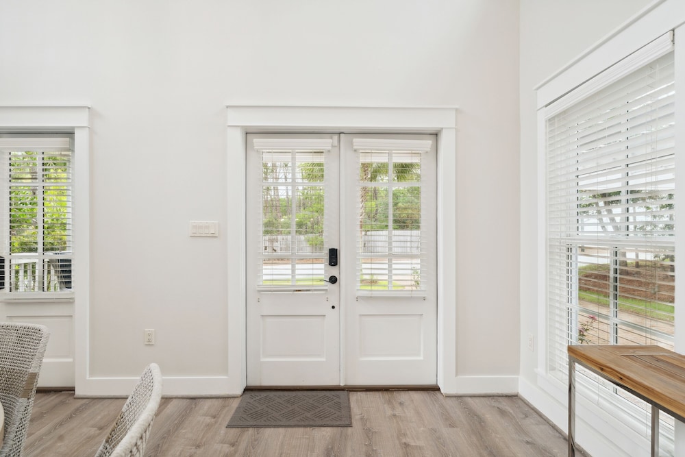 30A Beach House - Come and Sea by PHG view 4