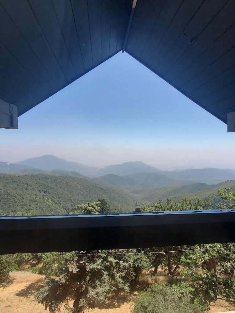 The Sky View Inn