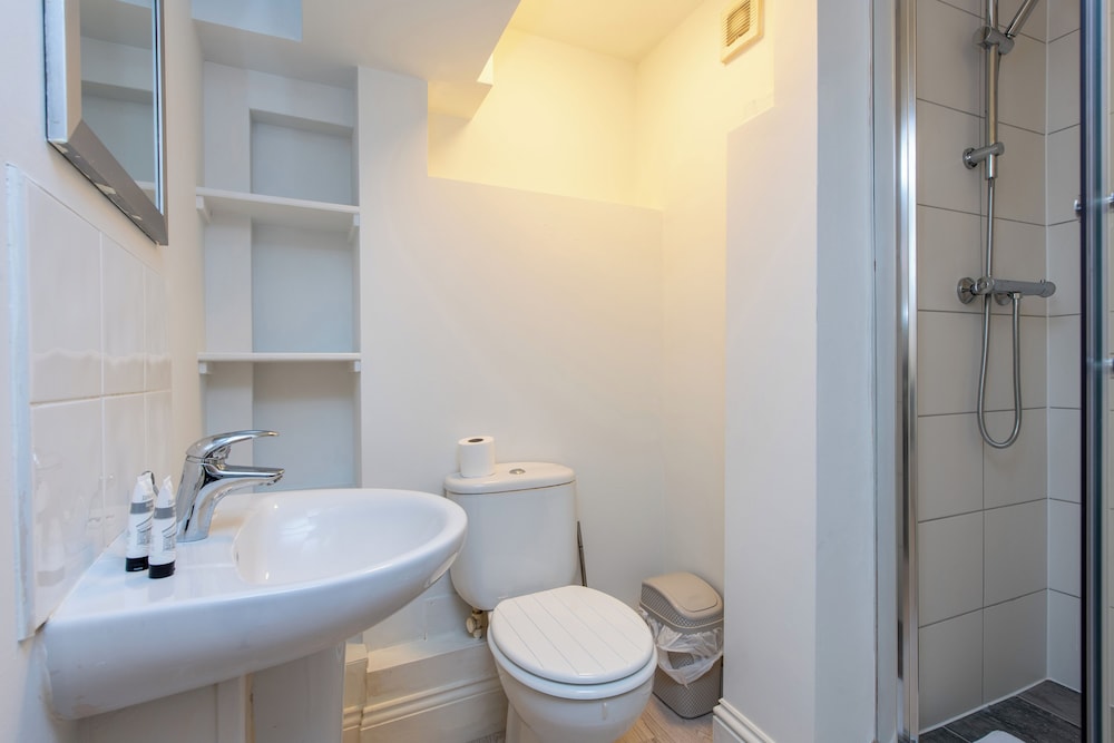 Park Row Apartment