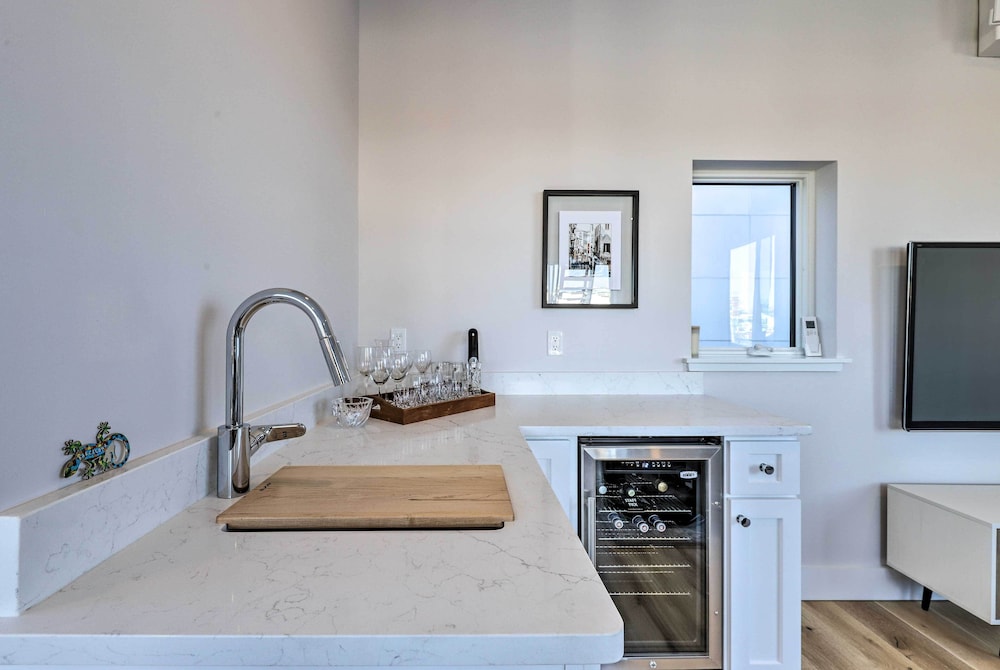 Portland Vacations - Spacious Portland Home: Walk Downtown! - Property Image 23