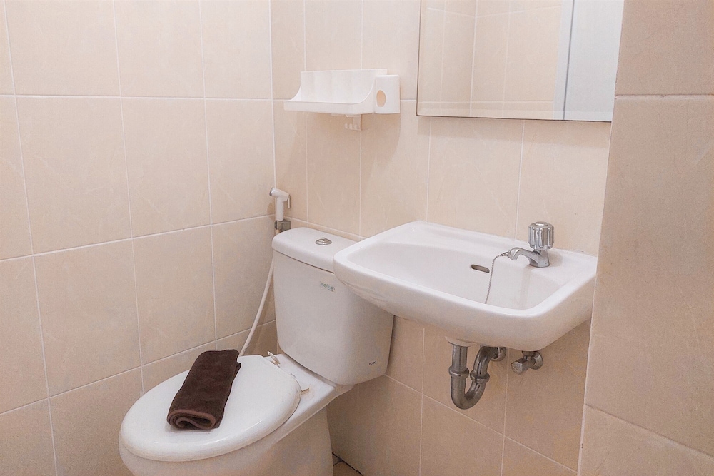 Comfy 1Br Apartment At M-Town Residence