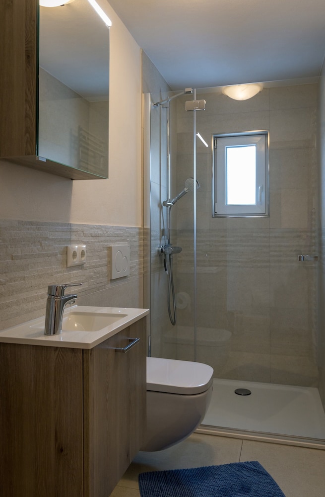 Mill Pond Luxury Escape
