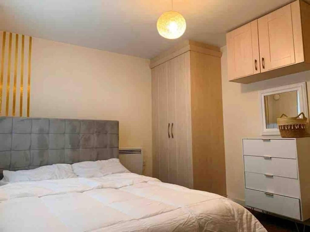 Jessie 2-bed Apartment in Luton Dunstable view 2