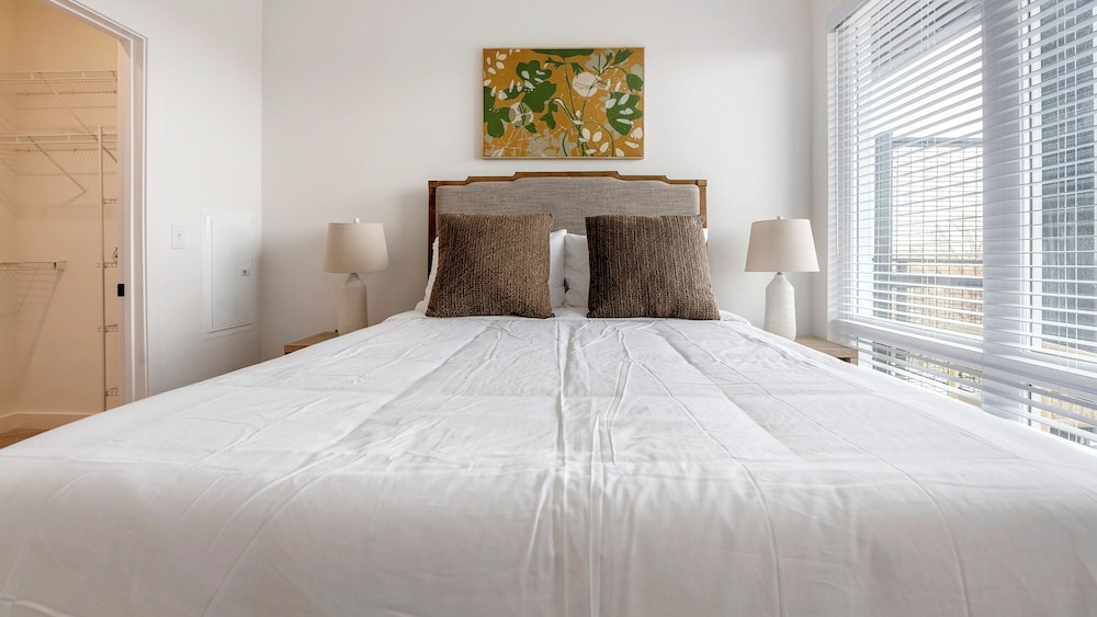 Landing Furnished Apartments - Alexandria
