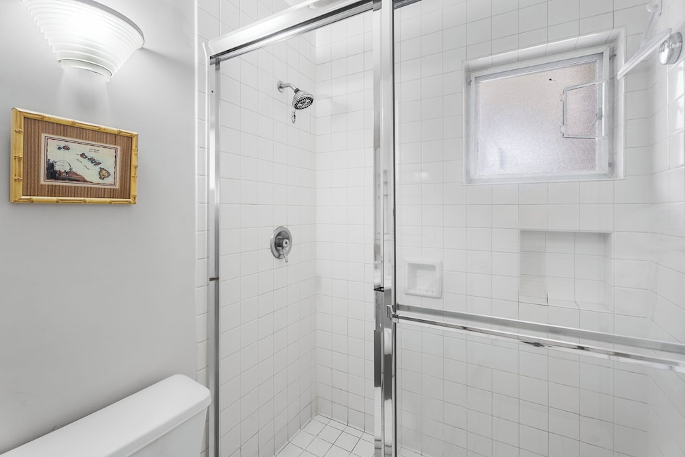 Beautiful Mountain View - Concierge Included - Spacious! - Vrkcv