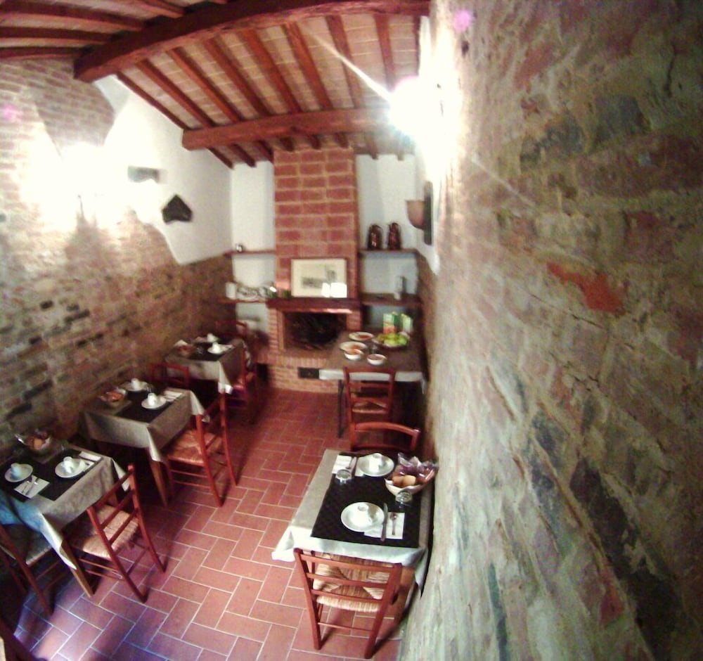 Photo 36