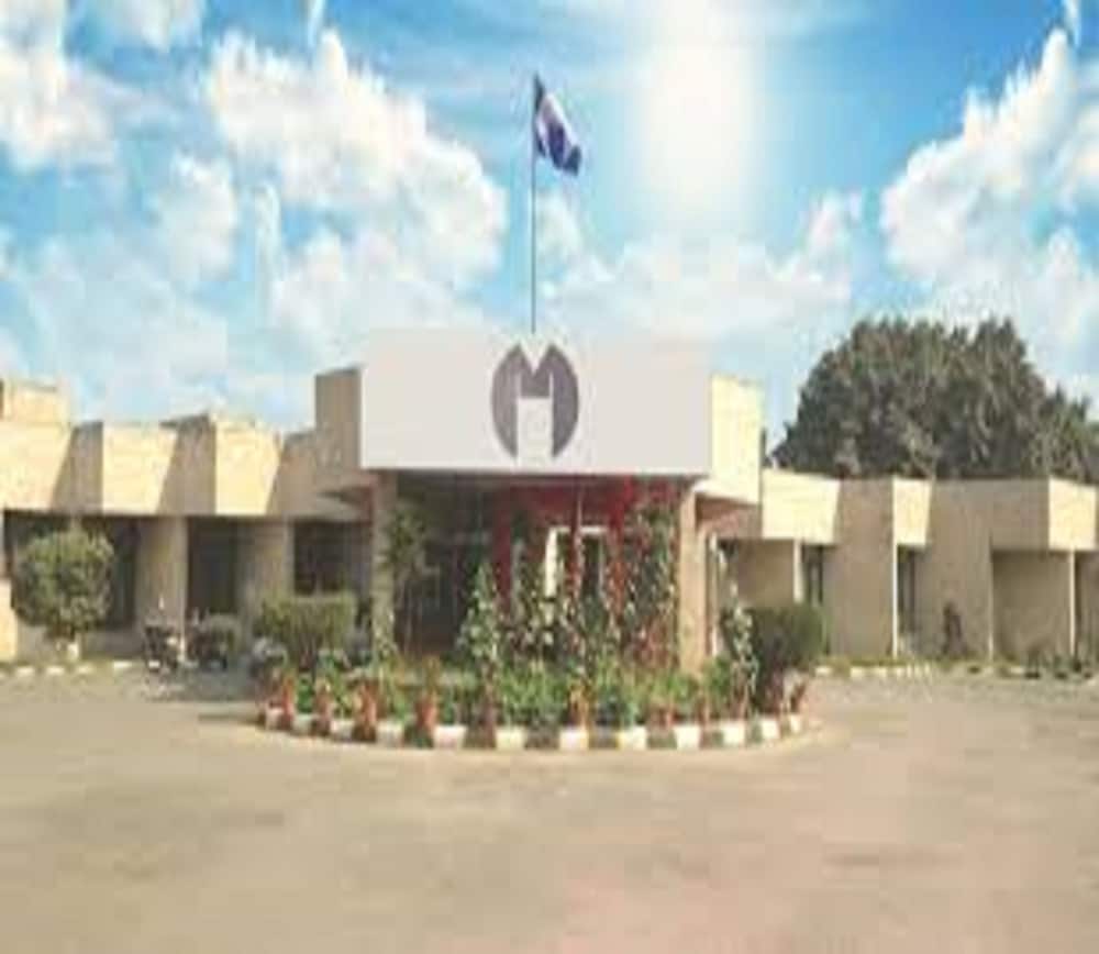 Modipur Hotel
