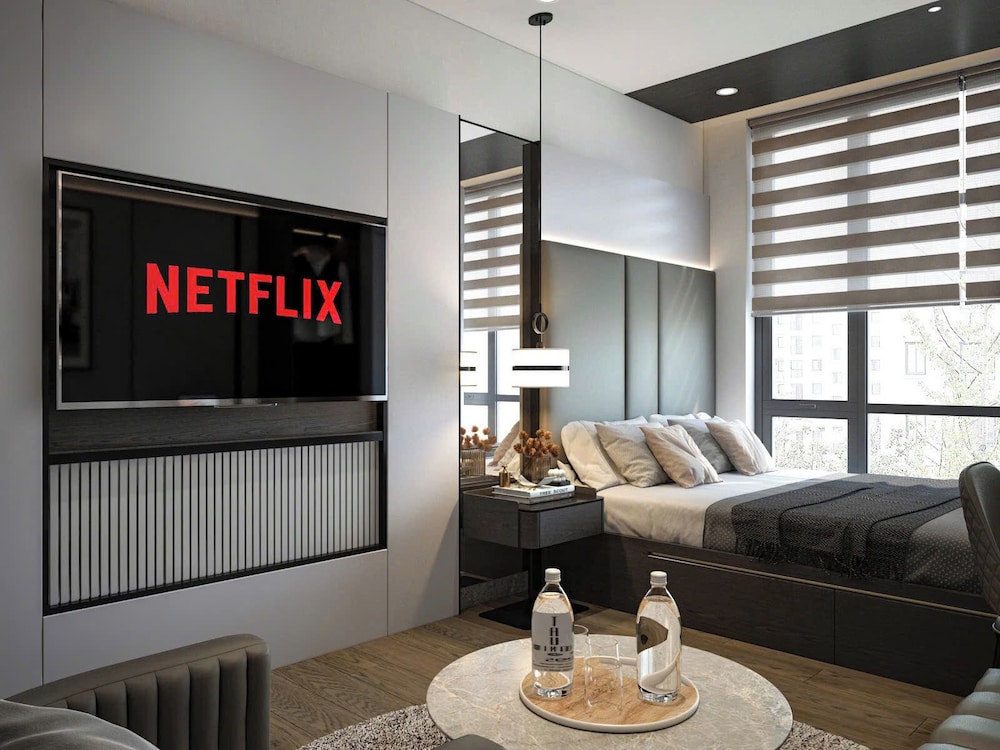 Unite StayCation Nhieu Tu