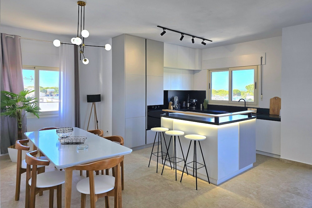 Serenity Penthouse